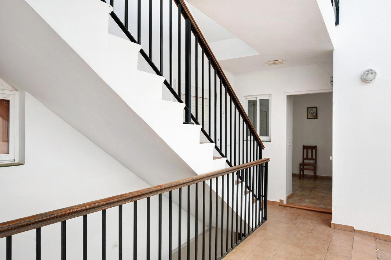 Apartamento Perez Zara 5 Конил-де-ла-Фронтера Екстериор снимка
