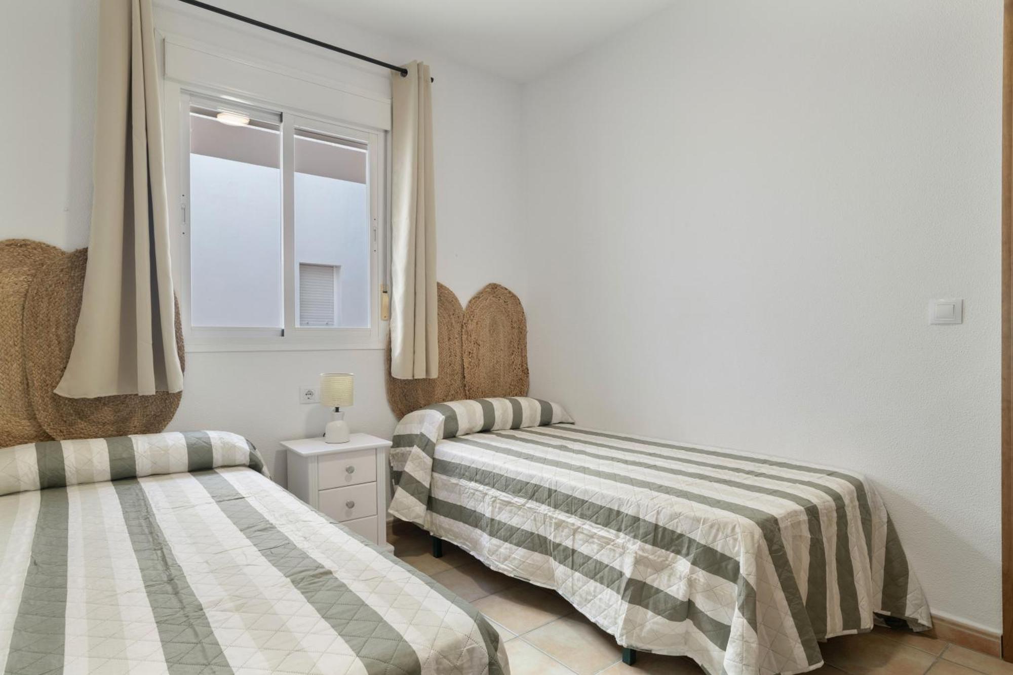 Apartamento Perez Zara 5 Конил-де-ла-Фронтера Екстериор снимка